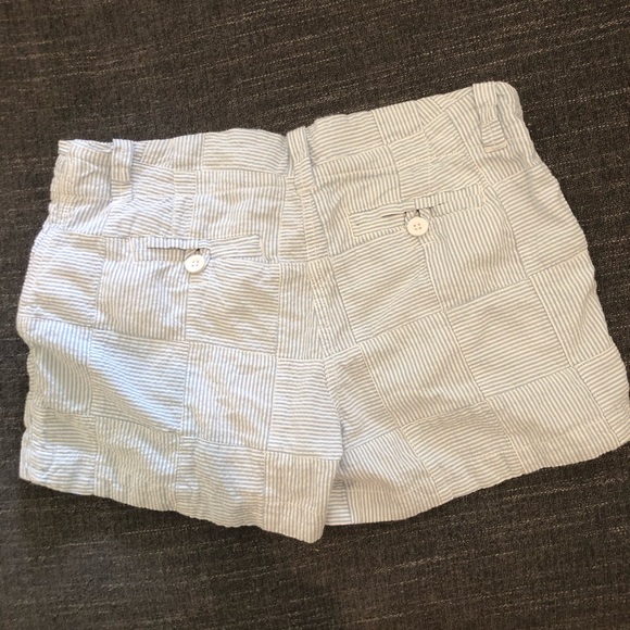 Vineyard Vines Blue Seersucker Women’s Shorts - Picture 3 of 8